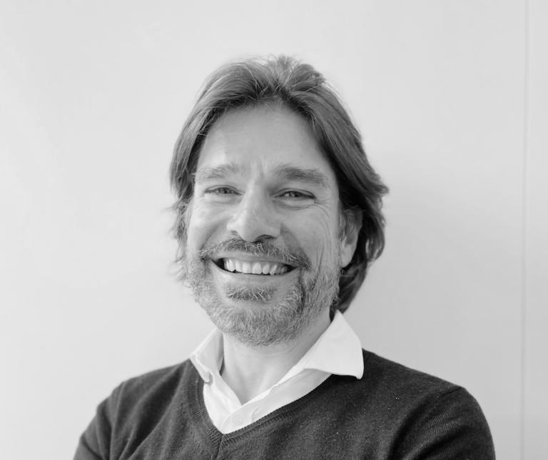 Eric SIMON